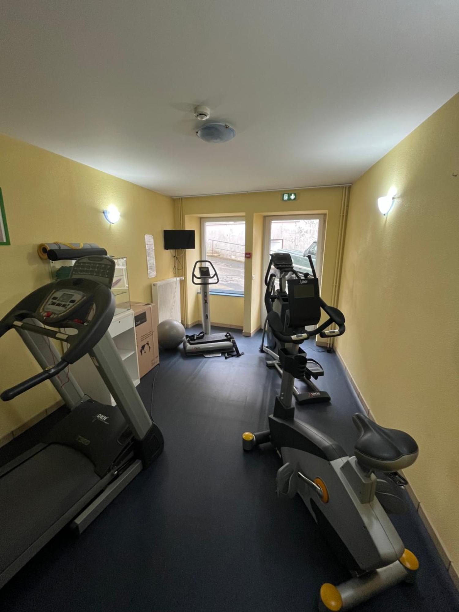 Hotel Le Progres Dorlotel 르몽도레 외부 사진