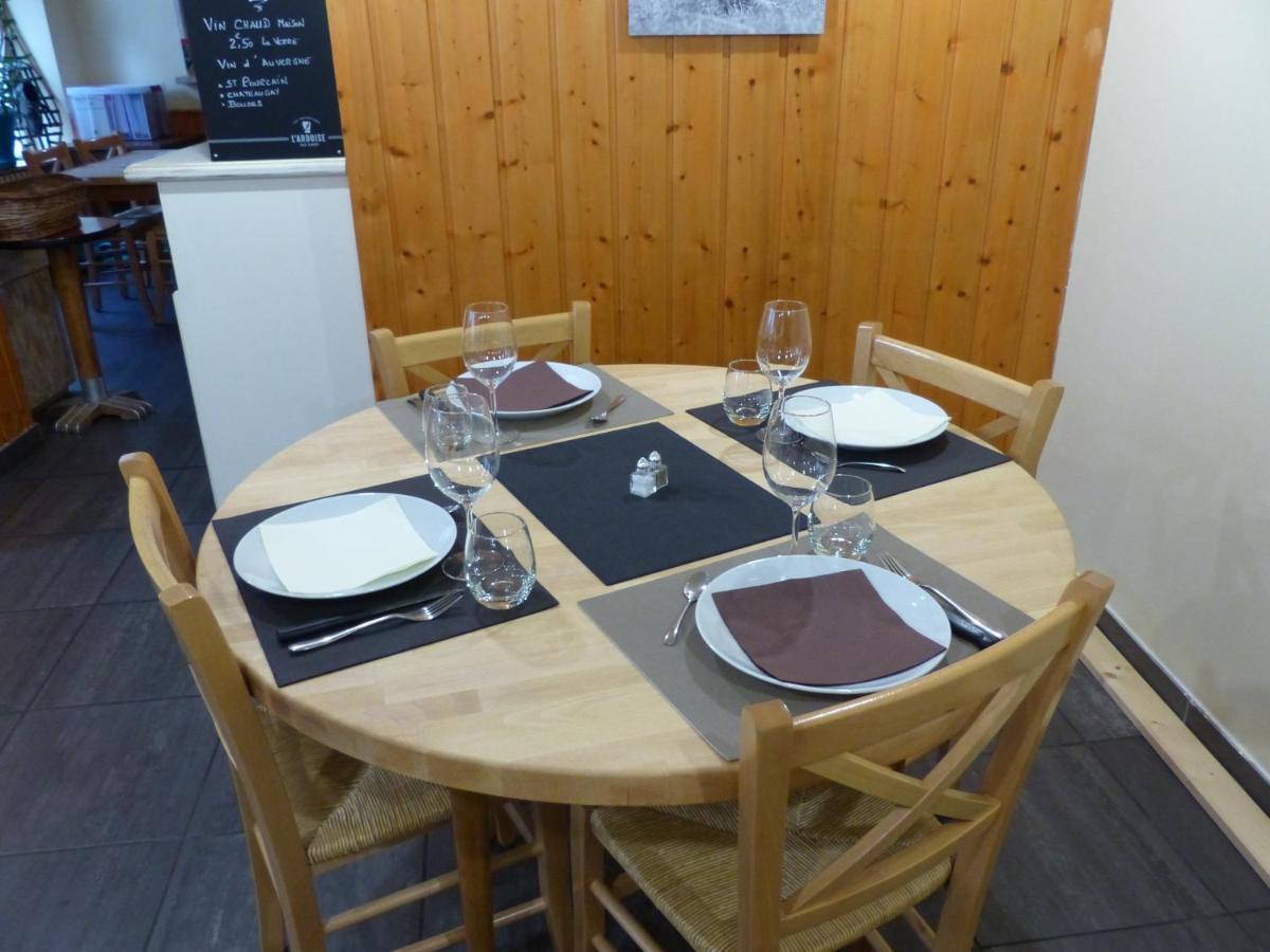 Hotel Le Progres Dorlotel 르몽도레 외부 사진